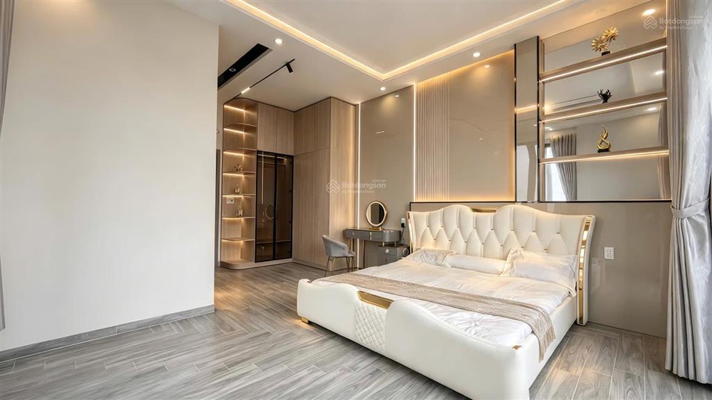 Bán nhà riêng tại sau trường tiểu học phước hậu, 5,8 tỷ, 270m2, view đẹp, giá ưu đãi
