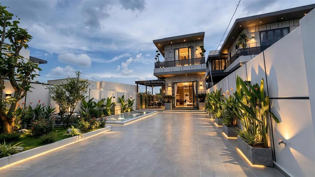 Bán nhà riêng tại sau trường tiểu học phước hậu, 5,8 tỷ, 270m2, view đẹp, giá ưu đãi