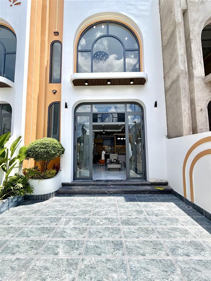 Bán nhà riêng tại đường 826, xã long trạch, huyện cần đước, long an, 2,29 tỷ, 100m2