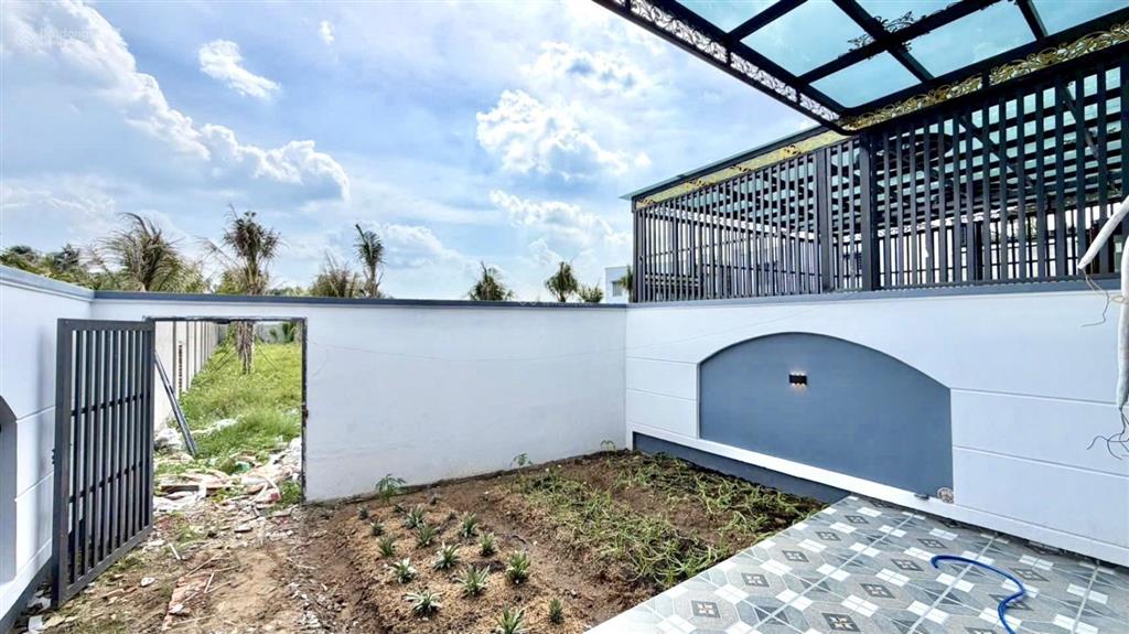 Nhà gỗ phong cách nhật bản đường trường học, phước lý 6x50m sân vườn rộng, tiểu cảnh đẹp 5,1 tỷ