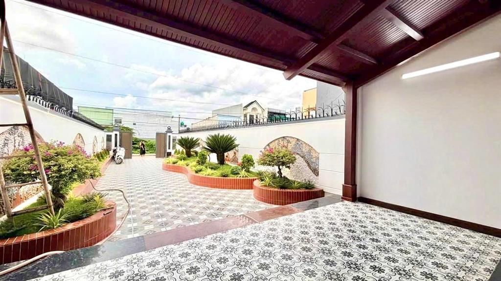 Nhà gỗ phong cách nhật bản đường trường học, phước lý 6x50m sân vườn rộng, tiểu cảnh đẹp 5,1 tỷ