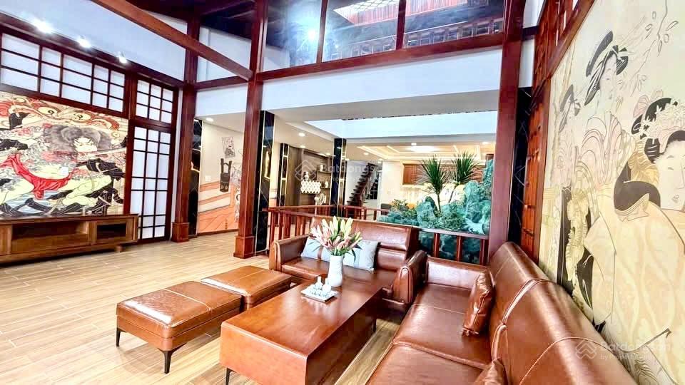 Nhà gỗ phong cách nhật bản đường trường học, phước lý 6x50m sân vườn rộng, tiểu cảnh đẹp 5,1 tỷ