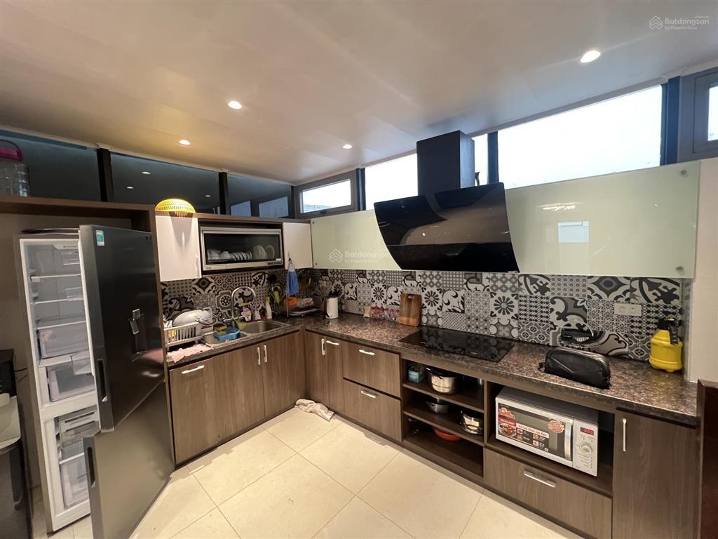 54 tỷ  giá tốt vinhomes riverside  180m2  4 tầng  3 thoáng  đầu tư  dòng tiền  thang máy