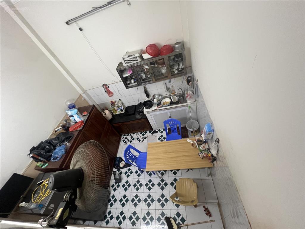 Chính chủ bán nhà gốc đề  35m  giá 9,5 tỷ, gần chợ, 10m ra ô tô tránh  phù hợp ở, giữ tiền