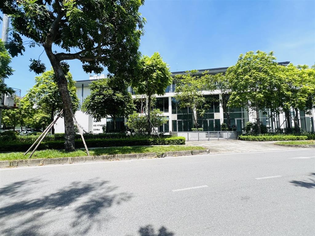 Bán bt song lập gamuda gardens  318m²  mt 11m  giá 113 tỷ kiến trúc sư võ trọng nghĩa.