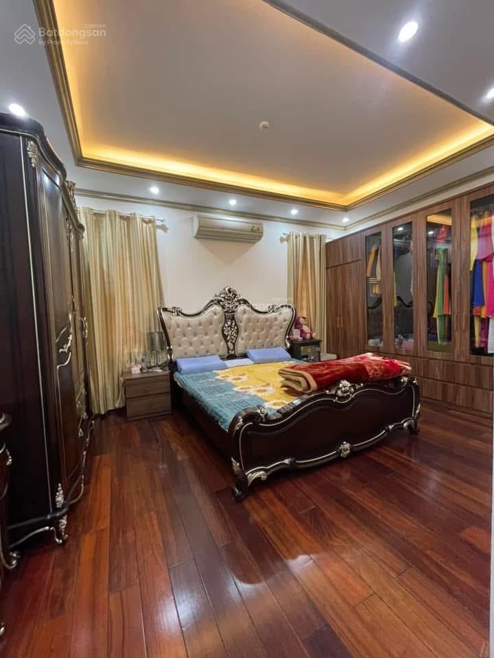 Bán nhà lô góc tam khương  99m2  lô góc  giá 34,5 tỷ  dòng tiền  thang máy.