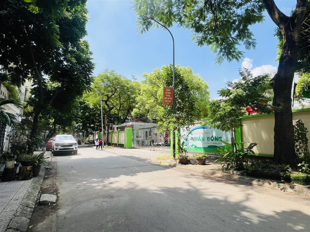 Bán nhà phân lô văn quán 88m2  mt 4,6m  26,8 tỷ  kinh doanh ô tô tránh.