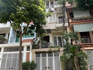 Bán nhà phân lô văn quán 88m2  mt 4,6m  26,8 tỷ  kinh doanh ô tô tránh.