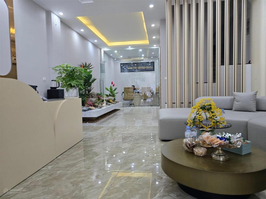 Bán lk 90 nguyễn tuân, 72m2, mt 5,5m, giá 44 tỷ, thang máy, kinh doanh 70 triệu/tháng.