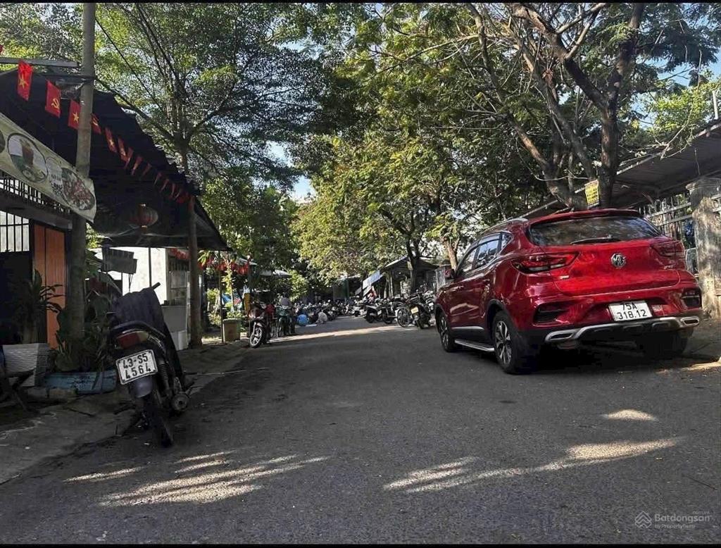 Bán nhà mt hoà mỹ 8 vừa ở vừa kinh doanh. vị trí đông dân cư, tiện mọi ngành nghề. gọi ngay