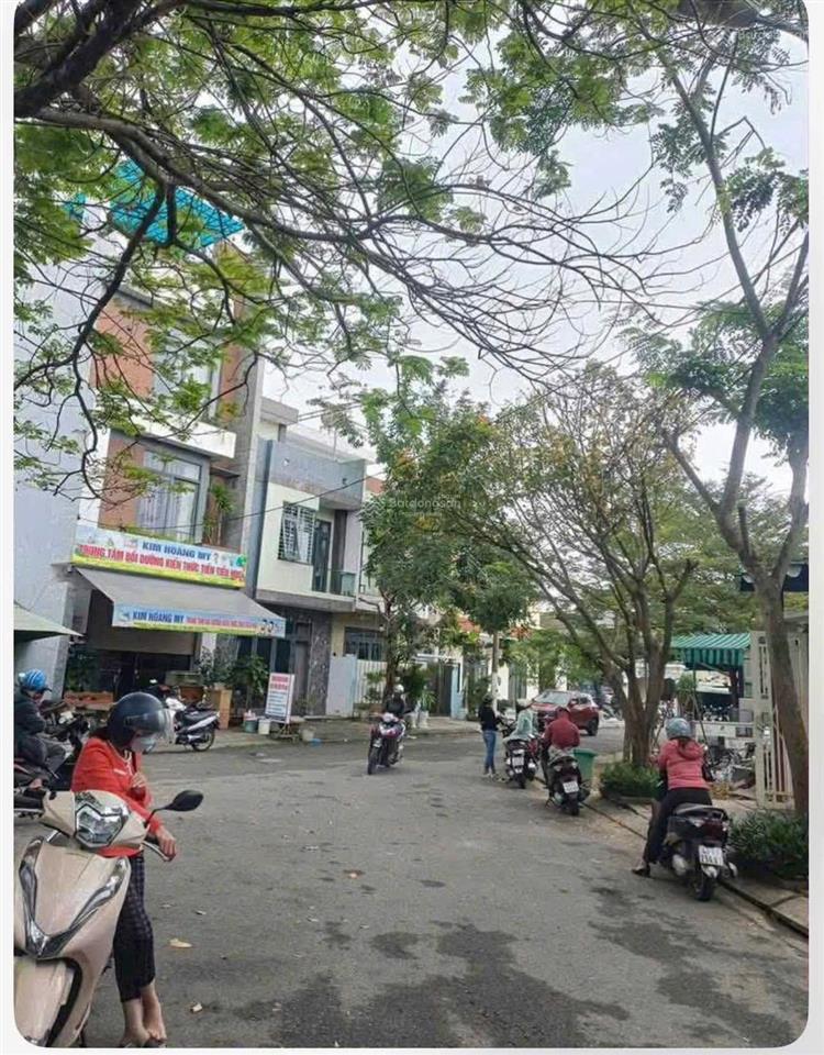 Bán nhà mt hoà mỹ 8 vừa ở vừa kinh doanh. vị trí đông dân cư, tiện mọi ngành nghề. gọi ngay