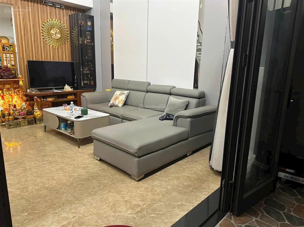Bán nhà mt hoà mỹ 8 vừa ở vừa kinh doanh. vị trí đông dân cư, tiện mọi ngành nghề. gọi ngay