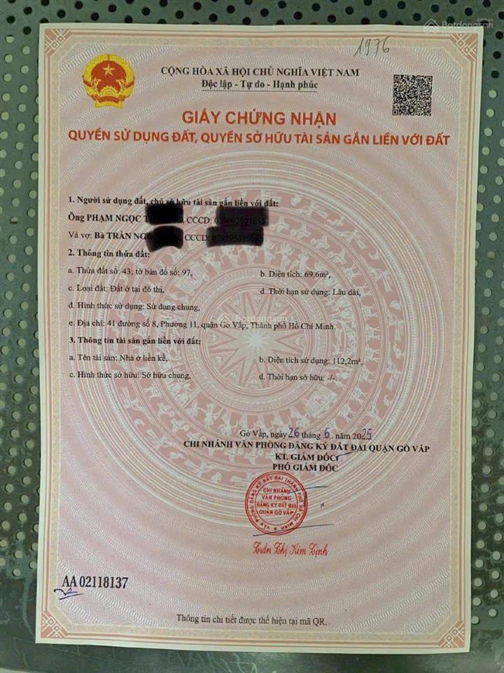 Cần tiền bán gấp nhà mt đang cho thuê 20 triệu/ tháng  khu vực an ninh, di chuyển thuận lợi