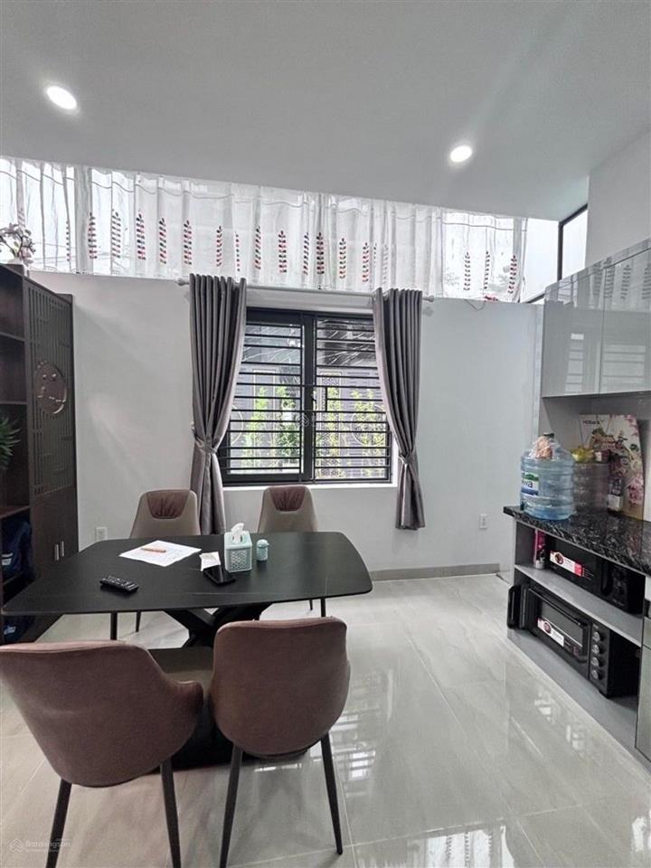 Bán nhà mới căn góc 4,5x15 đường nhựa 8m huỳnh tấn phát ttnb chỉ 7 tỷ 500 chủ đang ở tặng nội thất