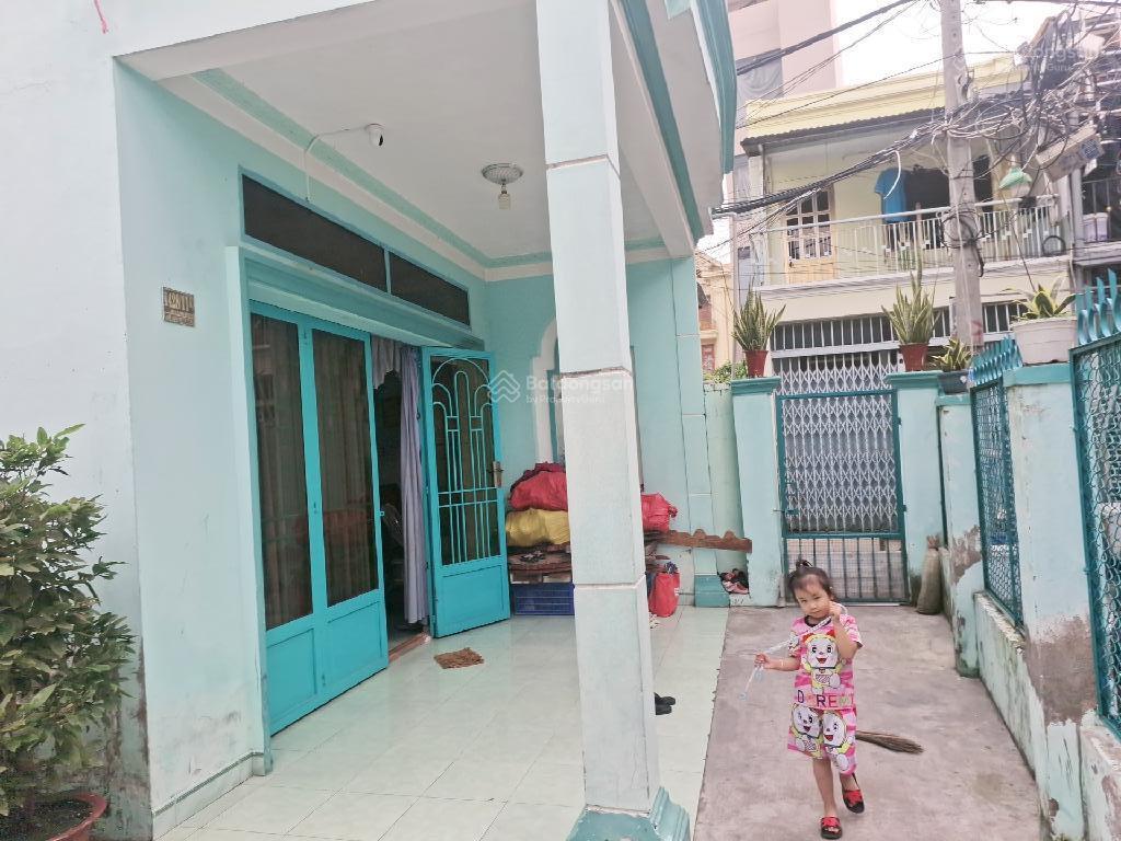 Bán nhà c4 ngang 8,8x18m kdc hiện hữu xây biệt thự/chdv chỉ hơn 60tr/m2 quận 7