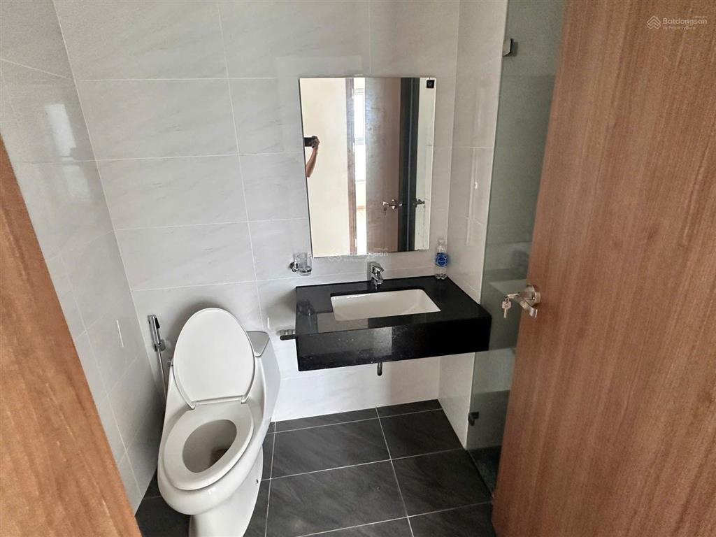 Căn 3pn happy one central 94m2 nhà mới 100% 3.7 tỷ