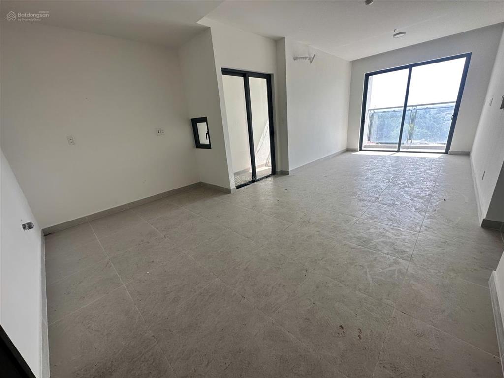 Compass one 1pn 57m2 tầng trung view đẹp  giá sốc 1.75 tỷ có sổ hồng