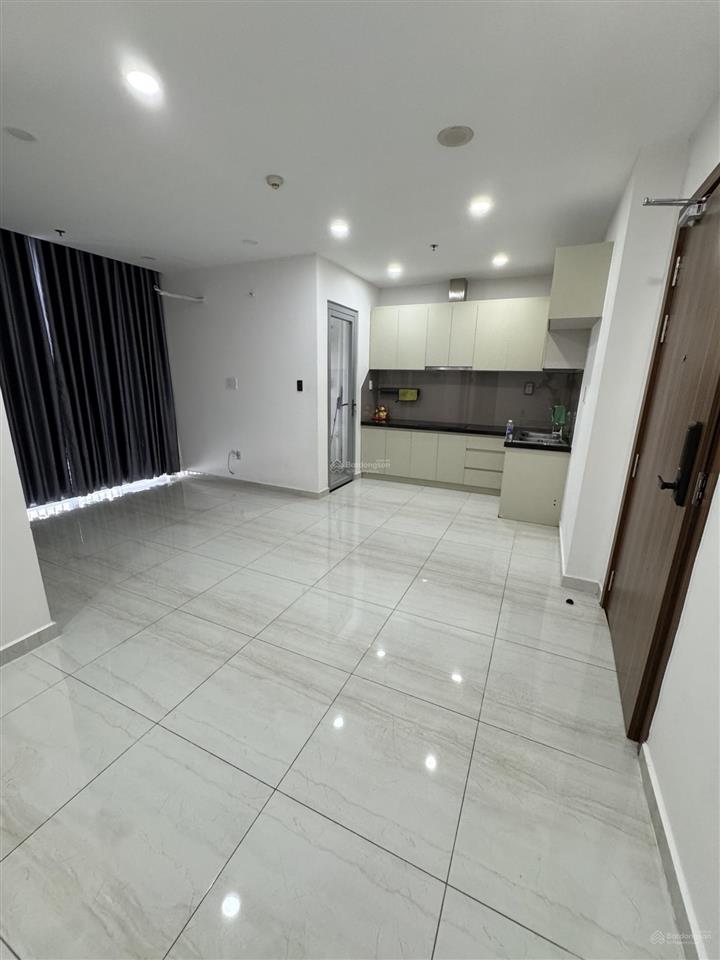 Bán 2pn, 2wc, 69m2, tầng cao view ngoài, happy one central giá 2,45 tỷ