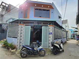 2.95 tỷ/ bán nhà cấp 4 gác lửng góc 2mt hoàn công gần giáo xứ bà trà 100m p. bình chuẩn tp thuận an