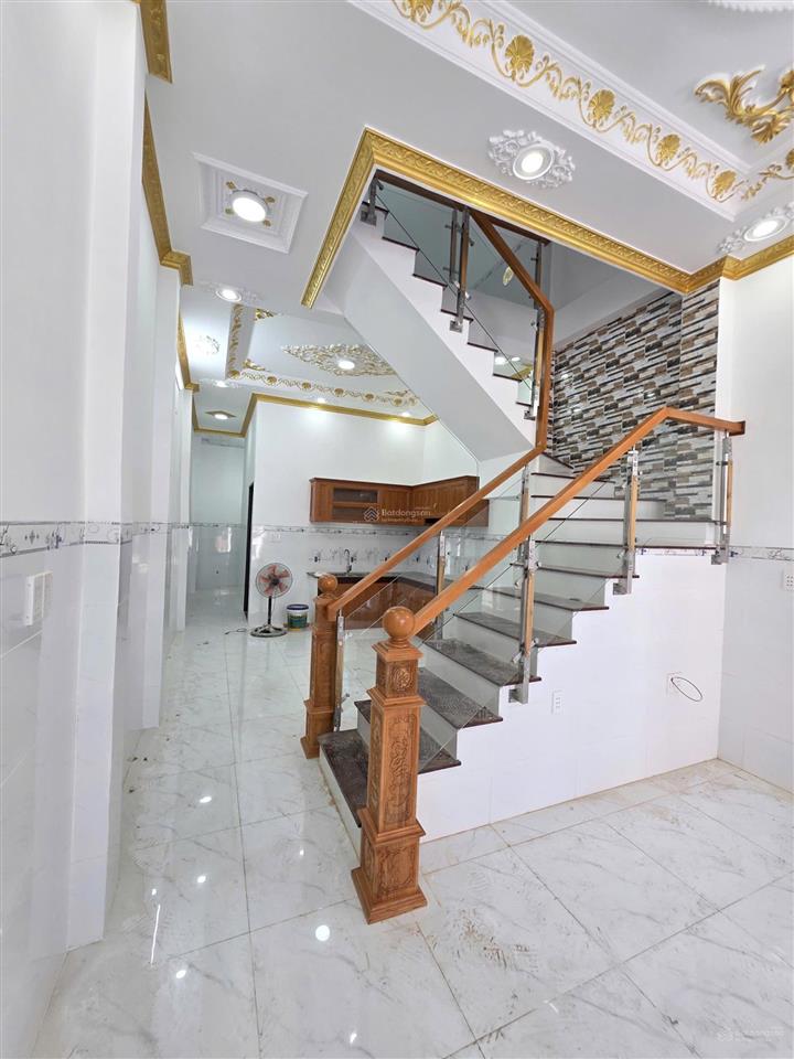 Ngộp giảm giá còn 3,4 tỷ  bán nhà xây mới gần kcn vsip 1, p. an phú, tp. thuận an. đường nguyễn du