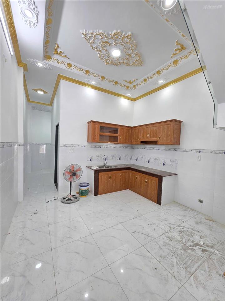 Ngộp giảm giá còn 3,4 tỷ  bán nhà xây mới gần kcn vsip 1, p. an phú, tp. thuận an. đường nguyễn du