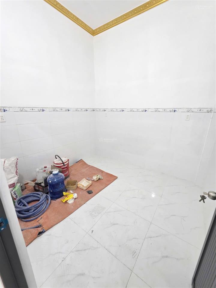 Ngộp giảm giá còn 3,4 tỷ  bán nhà xây mới gần kcn vsip 1, p. an phú, tp. thuận an. đường nguyễn du