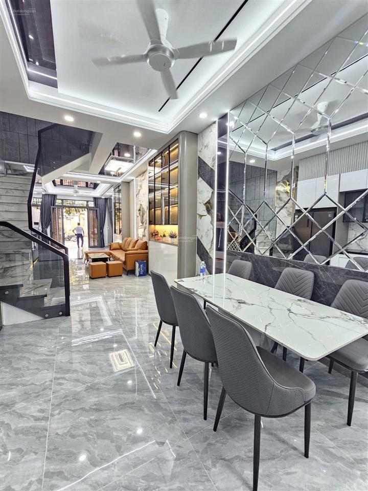 4.6 tỷ/ bán nhà đẹp kdc lê phong bình chuẩn gần ngã tư bình chuẩn, p.bình chuẩn tp.thuận an