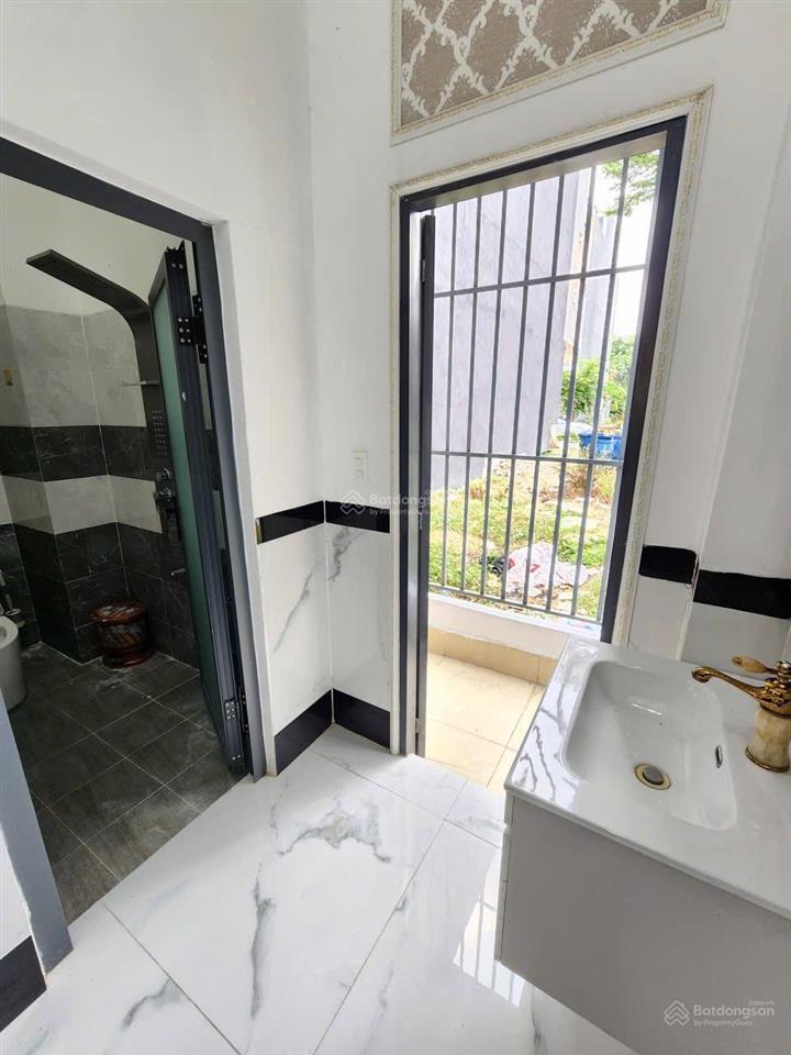 Bán nhà 1t2l 3 mặt tiền thoáng, nhà hoàn công, p.bình chuẩn, tp.thuận an. gần vòng xoay an phú