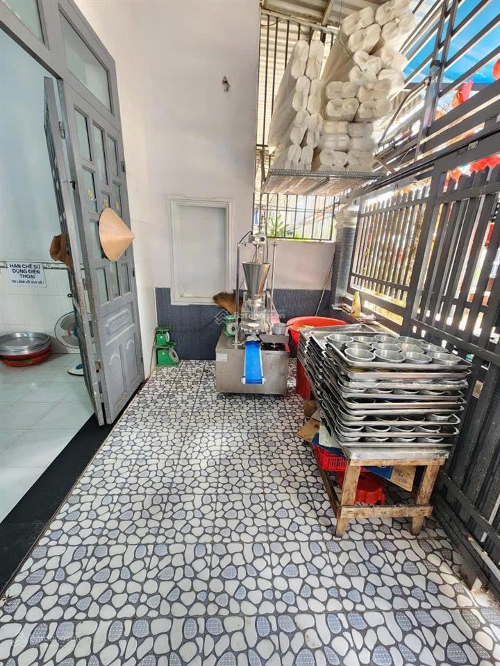 2.7 tỷ / bán nhà 1 gác lửng gần đường bình chuẩn 63 p.bình chuẩn tp.thuận an. gần lê thị trung