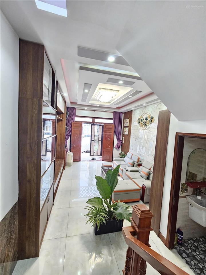4.289 tỷ/ bán nhà 1 trệt 2 lầu kdc phú hồng thịnh 8 đẹp, p.bình chuẩn, tp.thuận an