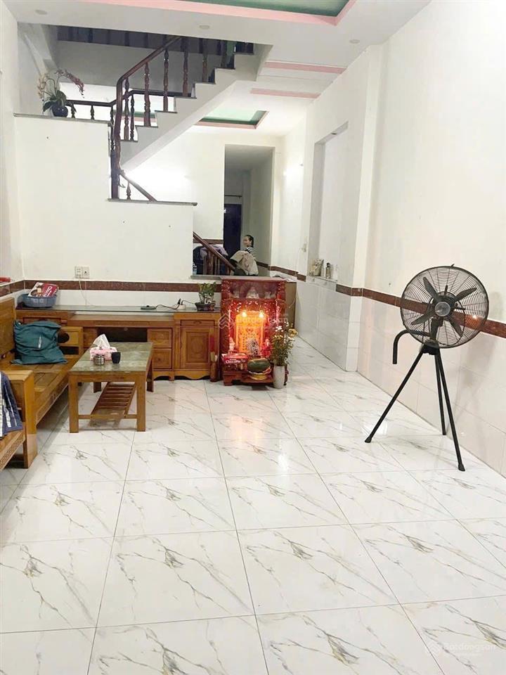 3.88 tỷ / bán nhà 1 trệt 1 lầu gần vincom ngã tư 550 p.tân đông hiệp tp.dĩ an. đường thông 2 đầu.