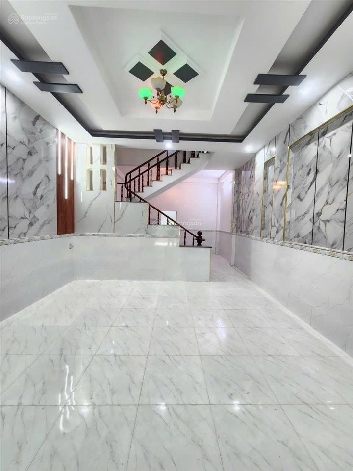 Bán nhà 1t 1l gần chợ, gần lê thị trung 500m p. bình chuẩn tp. thuận an. đường thông oto