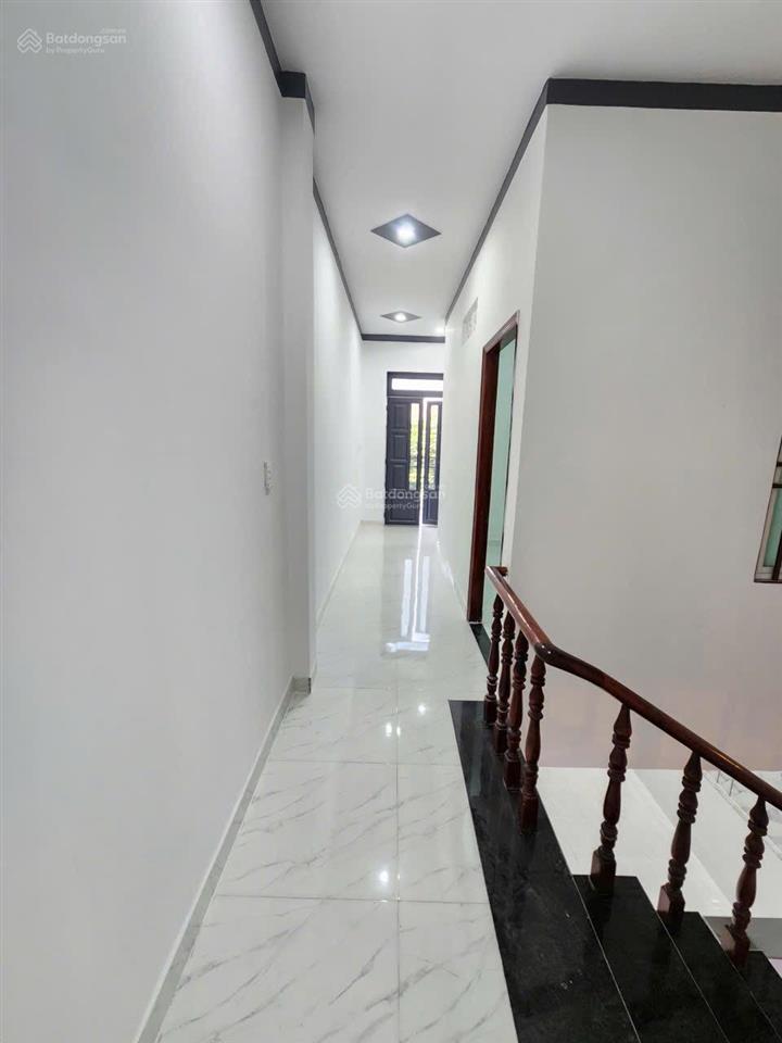 Bán nhà 1t 1l gần chợ, gần lê thị trung 500m p. bình chuẩn tp. thuận an. đường thông oto