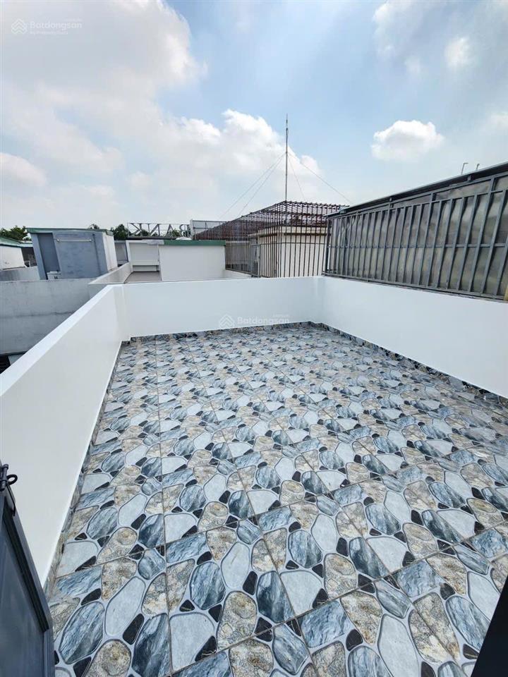 5.6 tỷ / bán nhà 1 trệt 2 lầu , kdc lộc phát residence, p.thuận giao, tp.thuận an. gần quốc lộ 13