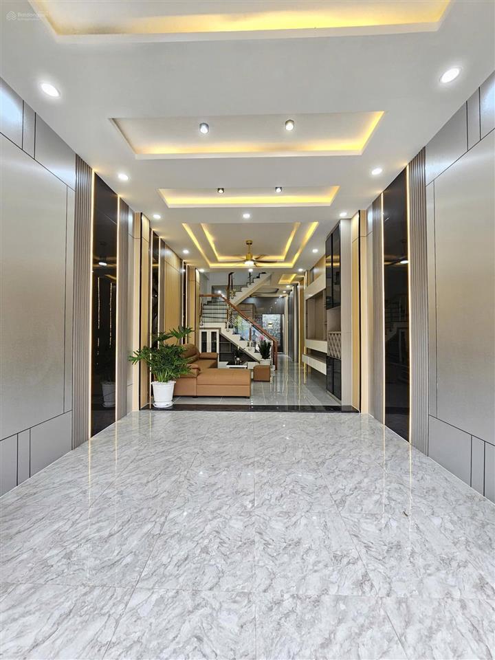 3.95 tỷ/ bán nhà 1 trệt 2 lầu rẻ nhất kdc lê phong gần ngã tư bình chuẩn tp.thuận an. hàng hiếm