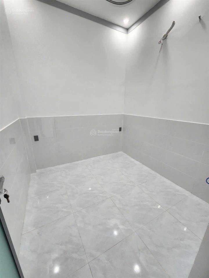 4.5 tỷ / bán nhà 1 trệt 1 lửng gần chợ dĩ an 1 chỉ 400m, p.dĩ an tp.dĩ an. gần cụm trường cấp 1,2