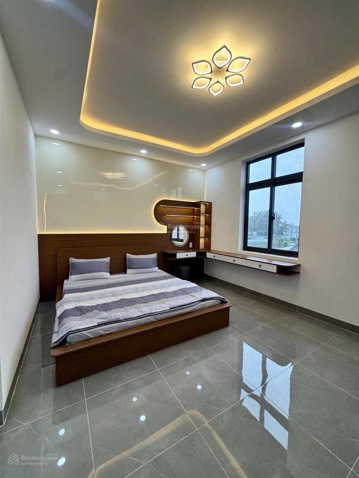3.8 tỷ / bán nhà phố full nội thất kdc phước điền gần miếu ông cù, p.tân phước khánh, tp.tân uyên
