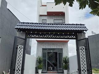 3.5 tỷ / bán nhà 2 mặt tiền gần ngã tư miếu ông cù, gần cây xăng hạnh nguyên, p.thái hòa,tân uyên
