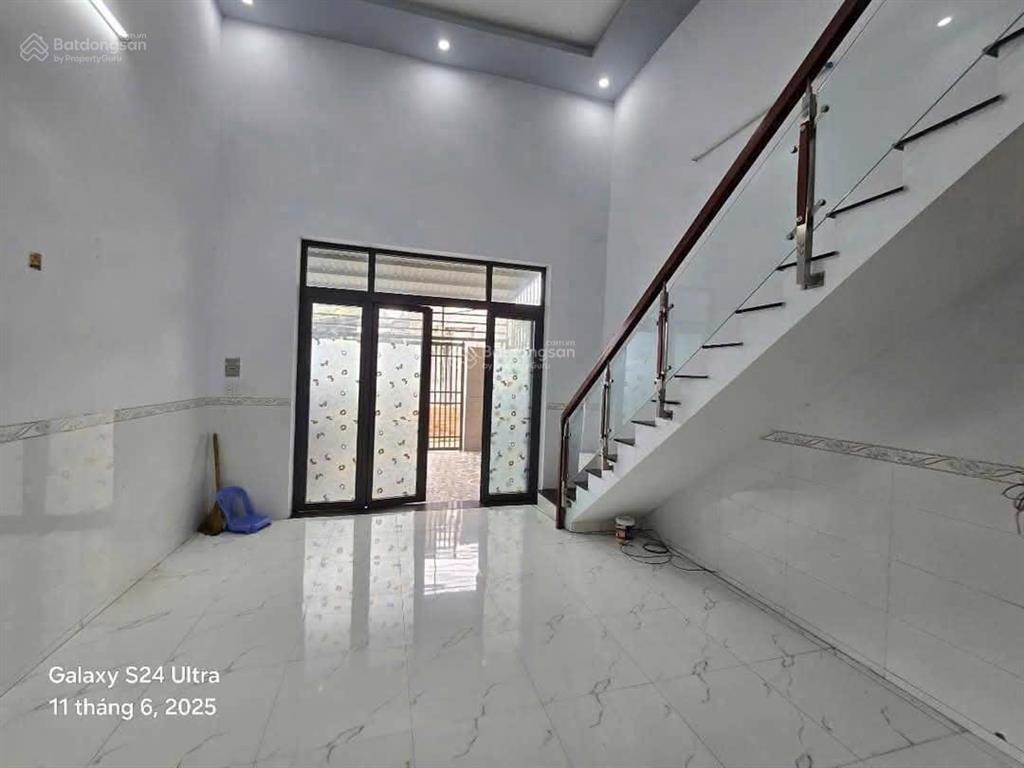 2,3 tỷ/ bán nhà cấp 4 gác lửng gần nhà thờ lái thiêu, p. lái thiêu, tp. thuận an. diện tích lớn