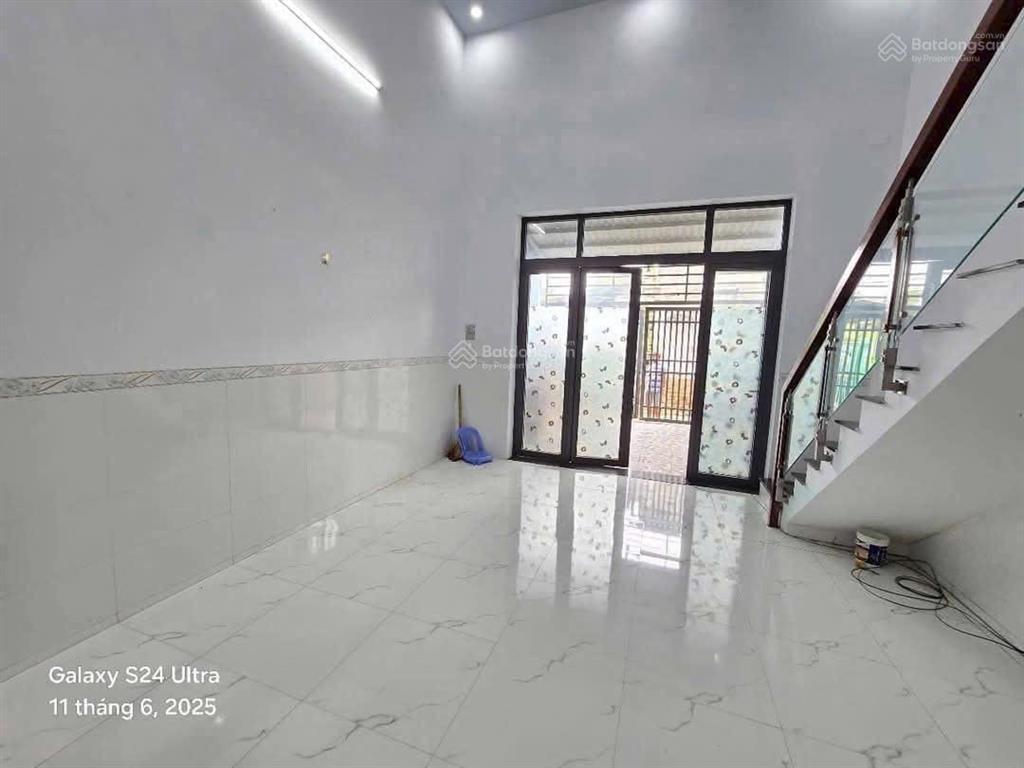 2,3 tỷ/ bán nhà cấp 4 gác lửng gần nhà thờ lái thiêu, p. lái thiêu, tp. thuận an. diện tích lớn