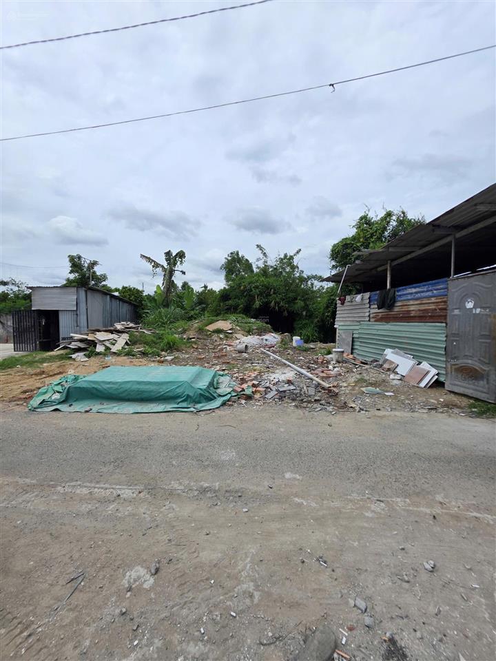 Bán đất 1,9 tỷ tl, gần ngã 3 chợ tân hạnh 300m, p.tân hạnh, tp.biên hòa. đường oto, giáp với dĩ an