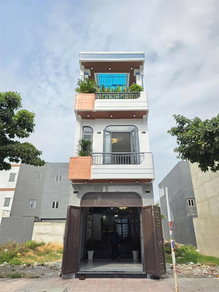 4,6 tỷ / bán nhà 1t2l full nội thất kdc lê phong bình chuẩn gần ngã tư bình chuẩn tp.thuận an