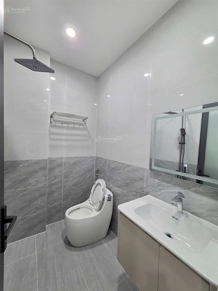 4,6 tỷ / bán nhà 1t2l full nội thất kdc lê phong bình chuẩn gần ngã tư bình chuẩn tp.thuận an