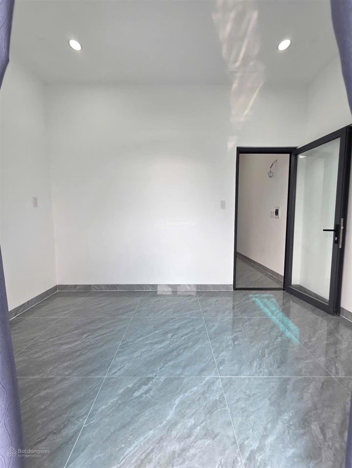 4,6 tỷ / bán nhà 1t2l full nội thất kdc lê phong bình chuẩn gần ngã tư bình chuẩn tp.thuận an