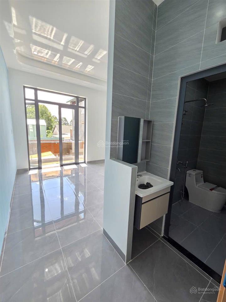 Bán nhà full nội thất hoàn công, đường ô tô vào tận nơi giáp ranh dĩ an. p. tân hạnh biên hòa