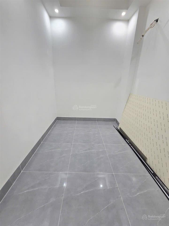 Bán nhà full nội thất hoàn công, đường ô tô vào tận nơi giáp ranh dĩ an. p. tân hạnh biên hòa