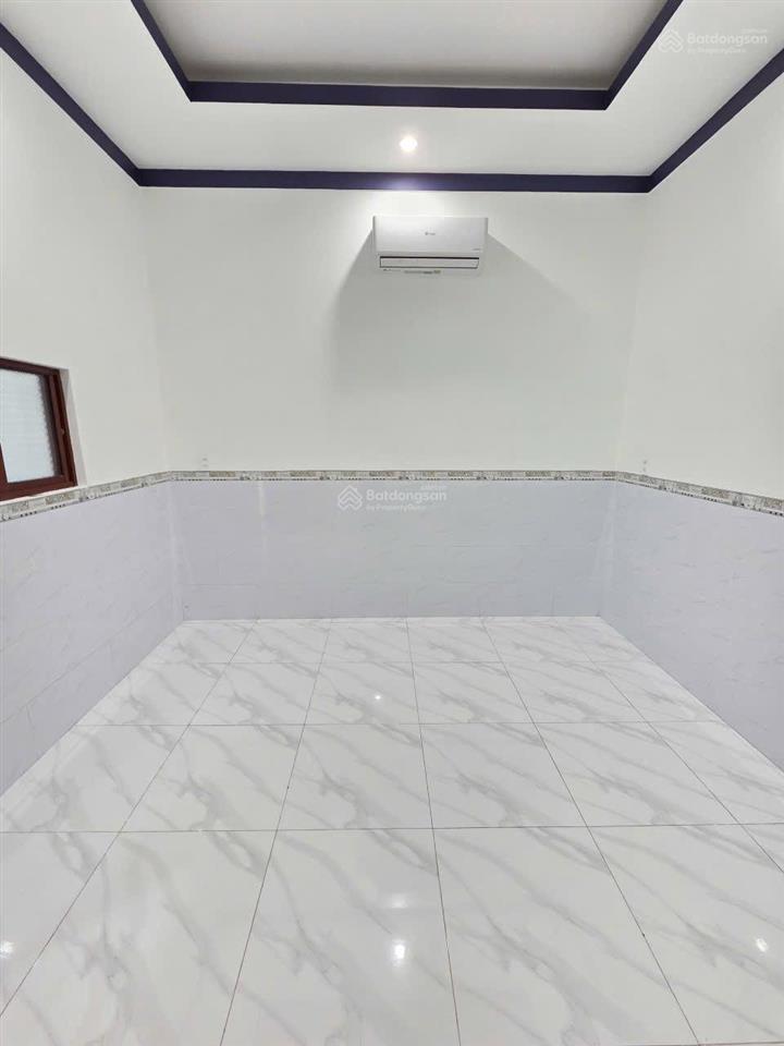 Bán nhà 1 trệt 1 lầu gần đường trương văn vĩnh p. tân bình tp. dĩ an. gần ngã 6 an phú, đường oto
