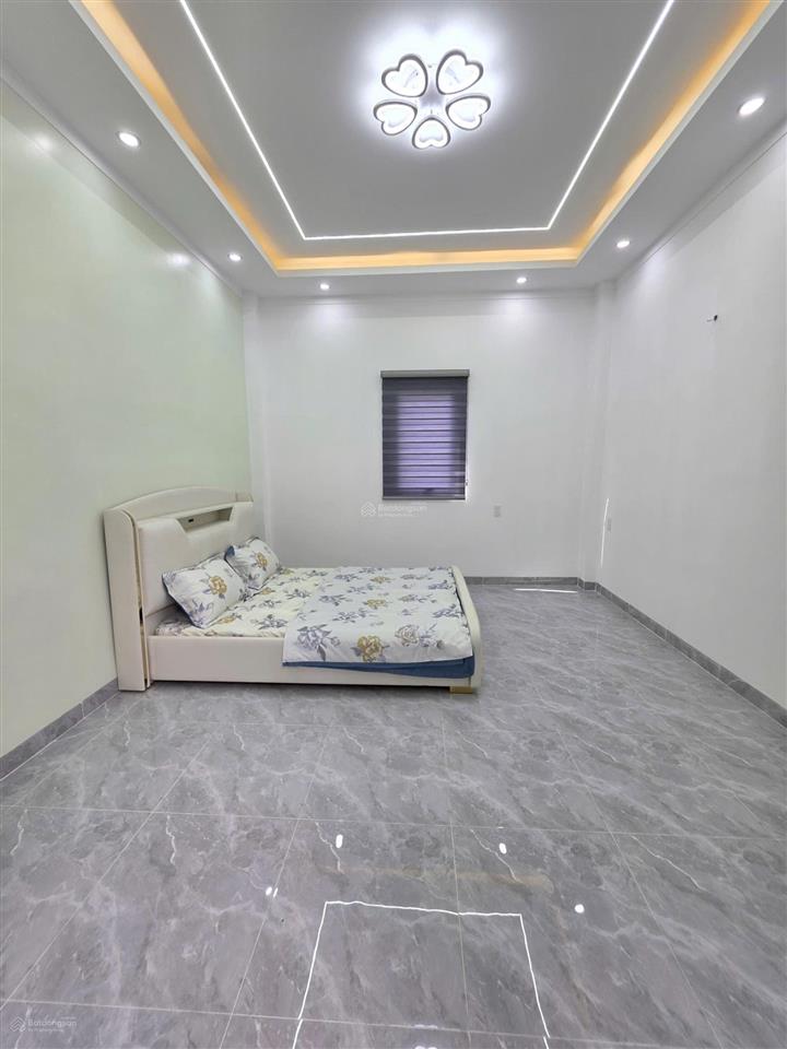 Bán nhà full nội thất 3 tầng 4pn, 4wc tại ngã 6 an phú thuận an với giá siêu hời 4.2 tỷ