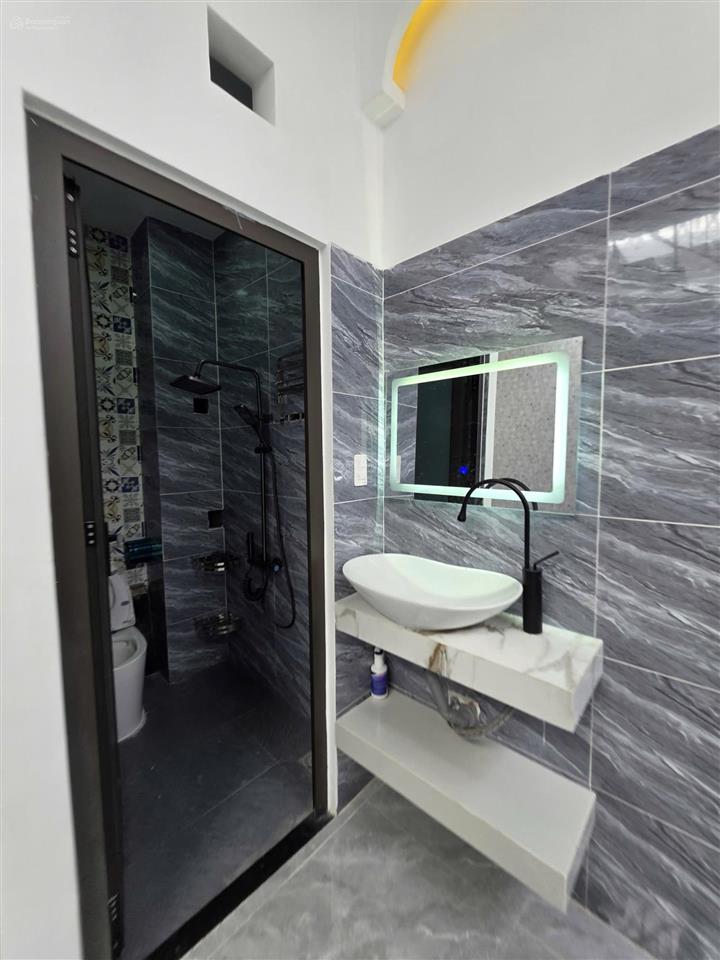 Bán nhà full nội thất 3 tầng 4pn, 4wc tại ngã 6 an phú thuận an với giá siêu hời 4.2 tỷ