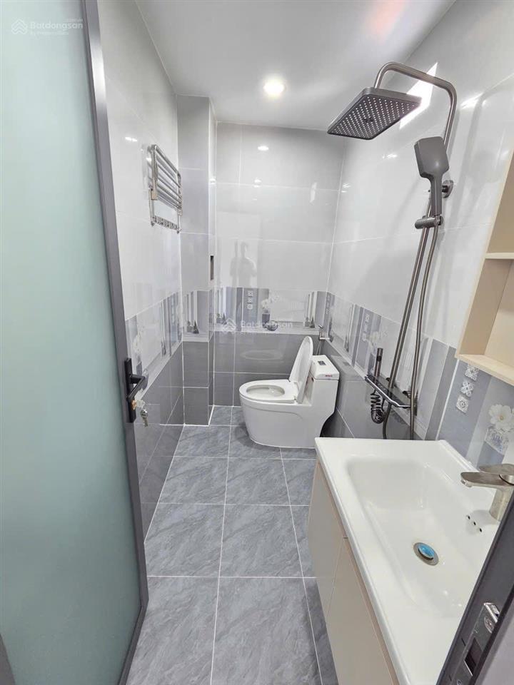 3.65 tỷ/ bán nhà 1 trệt 1 lầu sân oto,đường dt747b , p.thái hòa,tp.tân uyên. gần ngã tư miếu ông cù